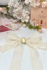 Kẹp tóc KE-052 nơ ba tầng organza trắng đính hạt ngọc vintage