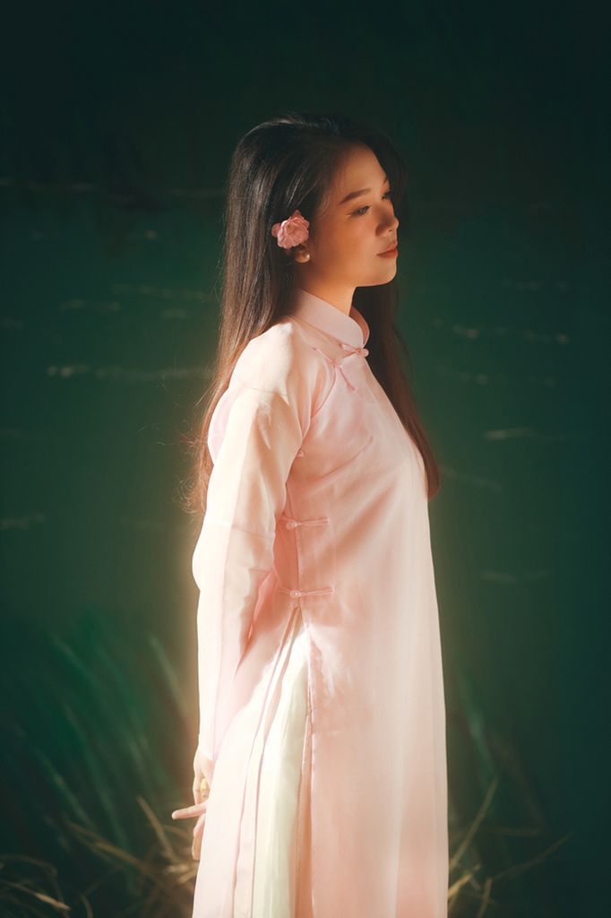 Áo dài Kiểu Xưa Xuân Đình Nguyệt - Hồng hoa đào