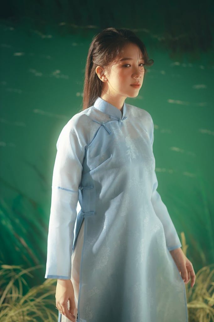 Áo dài Kiểu Xưa Xuân Đình Nguyệt - Xanh trời trong