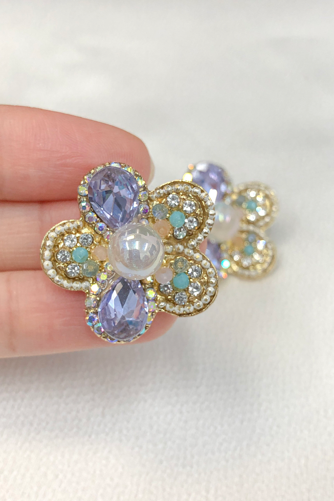 Hoa tai NK-002 hoa 5 cánh đính đá và hạt lấp lánh