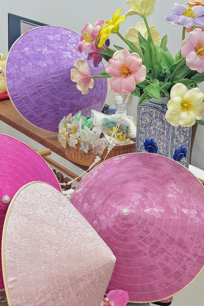 Nón lá bọc vải Chè hoa bưởi - Gấm tím hồ điệp