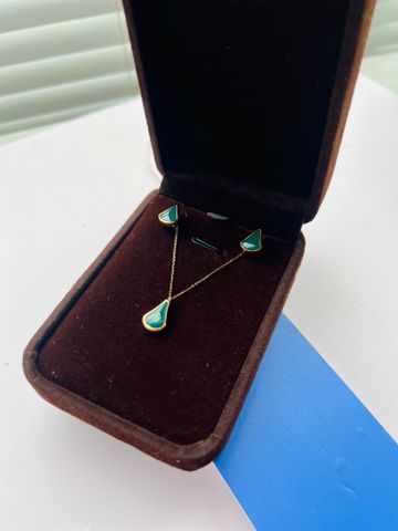 Hoa tai vàng 10K mặt đá Achates màu Green size 10x7x3 HRBD-013