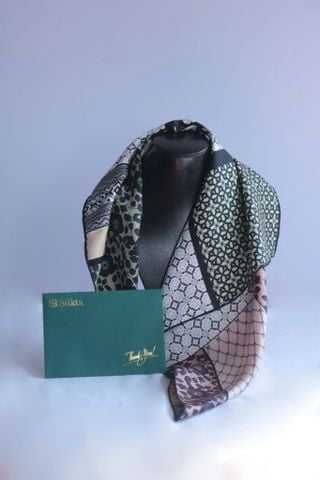Khăn lụa Giai Điệu Họa Văn