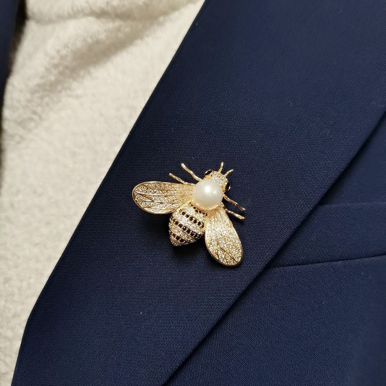 Cài áo Honeybee CA011