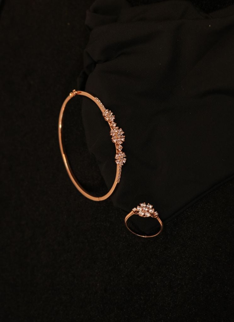 Trang sức lắc tay vàng hồng 14K hoa đá CZ IFBL02923.2