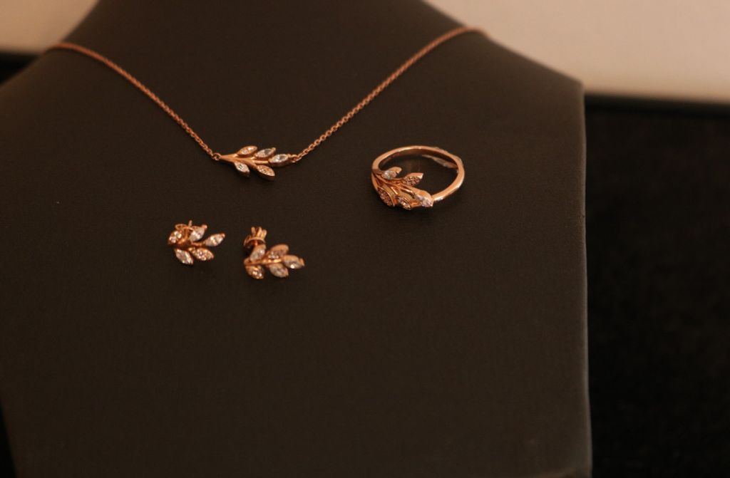 Trang sức DC.K10RG lá đá CZ ICDLM02927.1