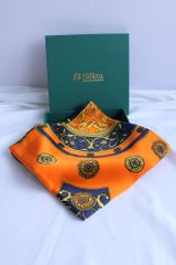 Khăn lụa tơ tằm tự nhiên Việt Nam màu cam