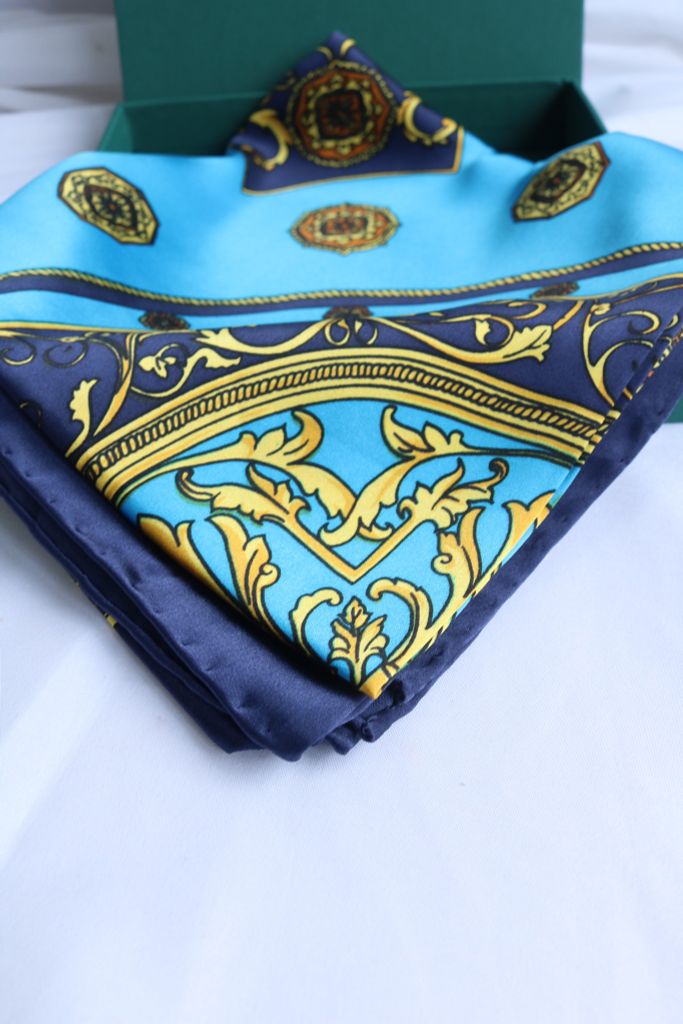 Khăn lụa tơ tằm tự nhiên Việt Nam Màu Xanh Blue 90*90cm