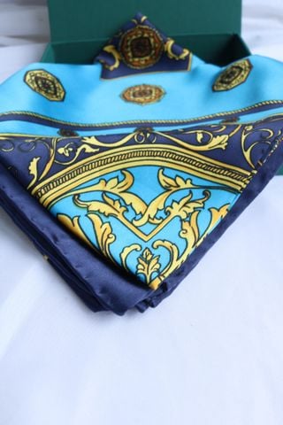 Khăn lụa tơ tằm tự nhiên Việt Nam Màu Xanh Blue 90*90cm
