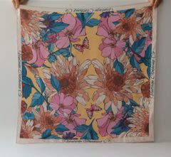 Khăn lụa tơ tằm tự nhiên Việt Nam Sắc xuân Vintage