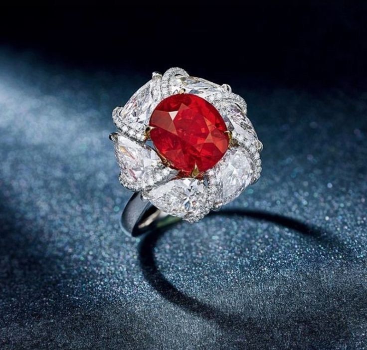 Nhẫn kim cương - đá Garnet/ Ngọc hồng lựu N069