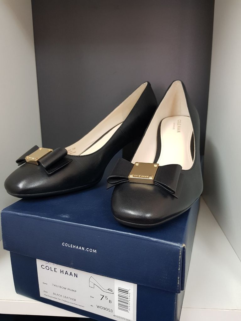 Giày Cole Haan Tali Bow sz 7.5 B W09053