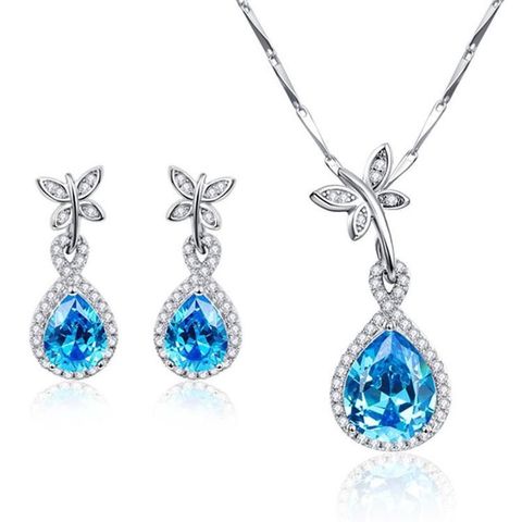 Set trang sức vòng cổ - hoa tai Đá Topaz (giọt nước - cánh bướm)