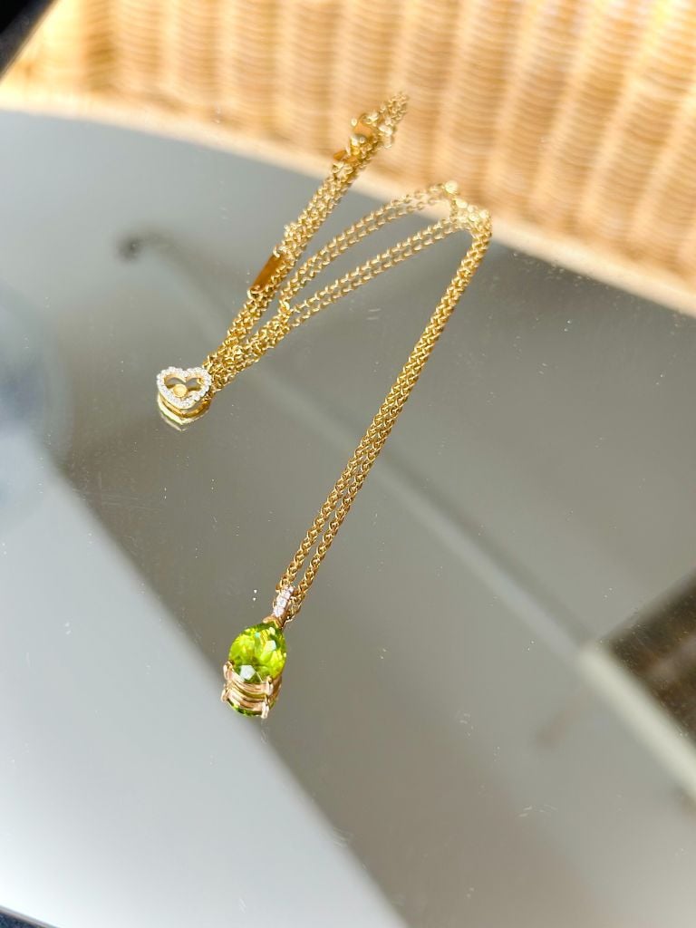 Mặt dây vòng cổ vàng 10K mặt đá Peridot sz 8.5x7 HRBD-004