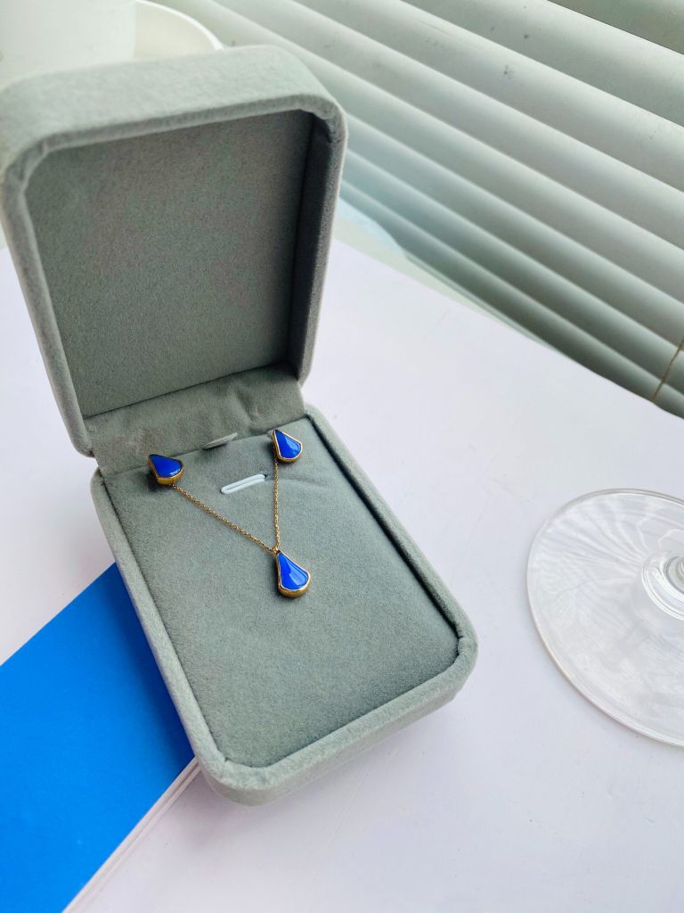 Vòng cổ dây chuyền vàng 10K mặt đá Achates màu Blue size 11x7.3x3 HRBD-014