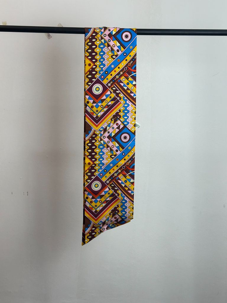 Khăn lụa Twill sơ mi 0.18 * 1.6m