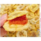  Chuối sấy giòn nhân mứt me cay Tamarind House 90g 
