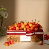 Giỏ Quà Cherry Vàng Sang Trọng 