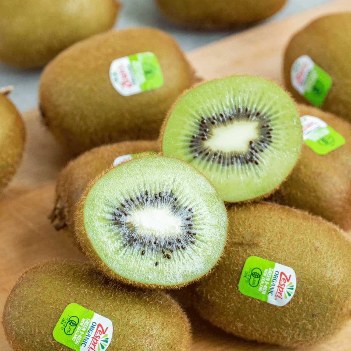  Kiwi Xanh Hữu Cơ NewZealand (4 Trái/Hộp) 