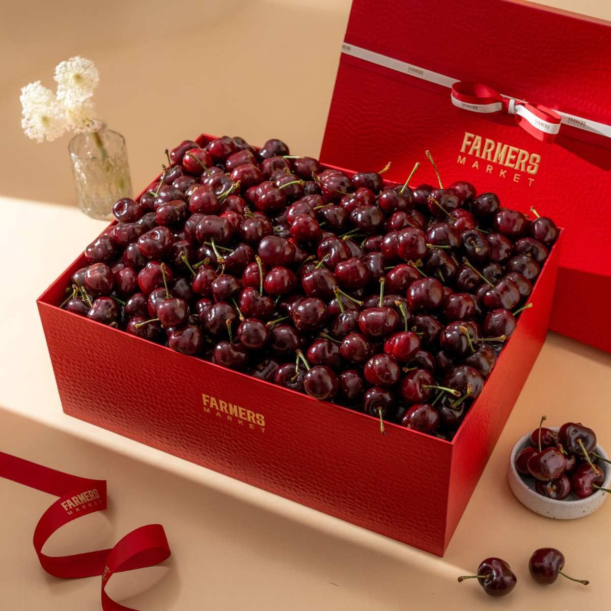  Hộp Quà Cherry Đỏ Tone Đỏ Sang Trọng 