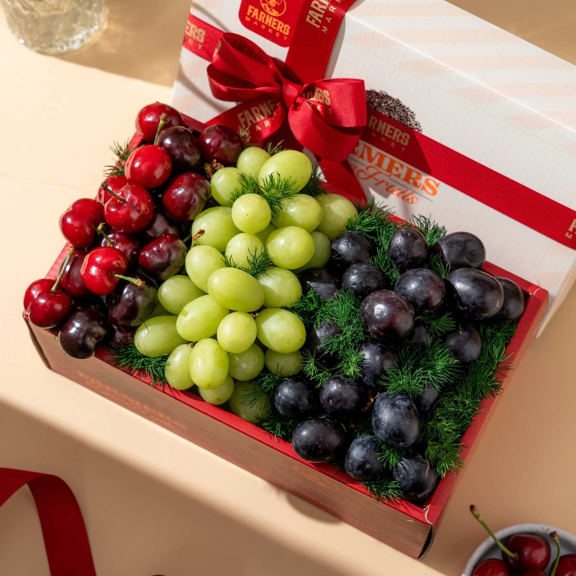  Hộp Quà Nho và Cherry Tone Đỏ Cơ Bản 