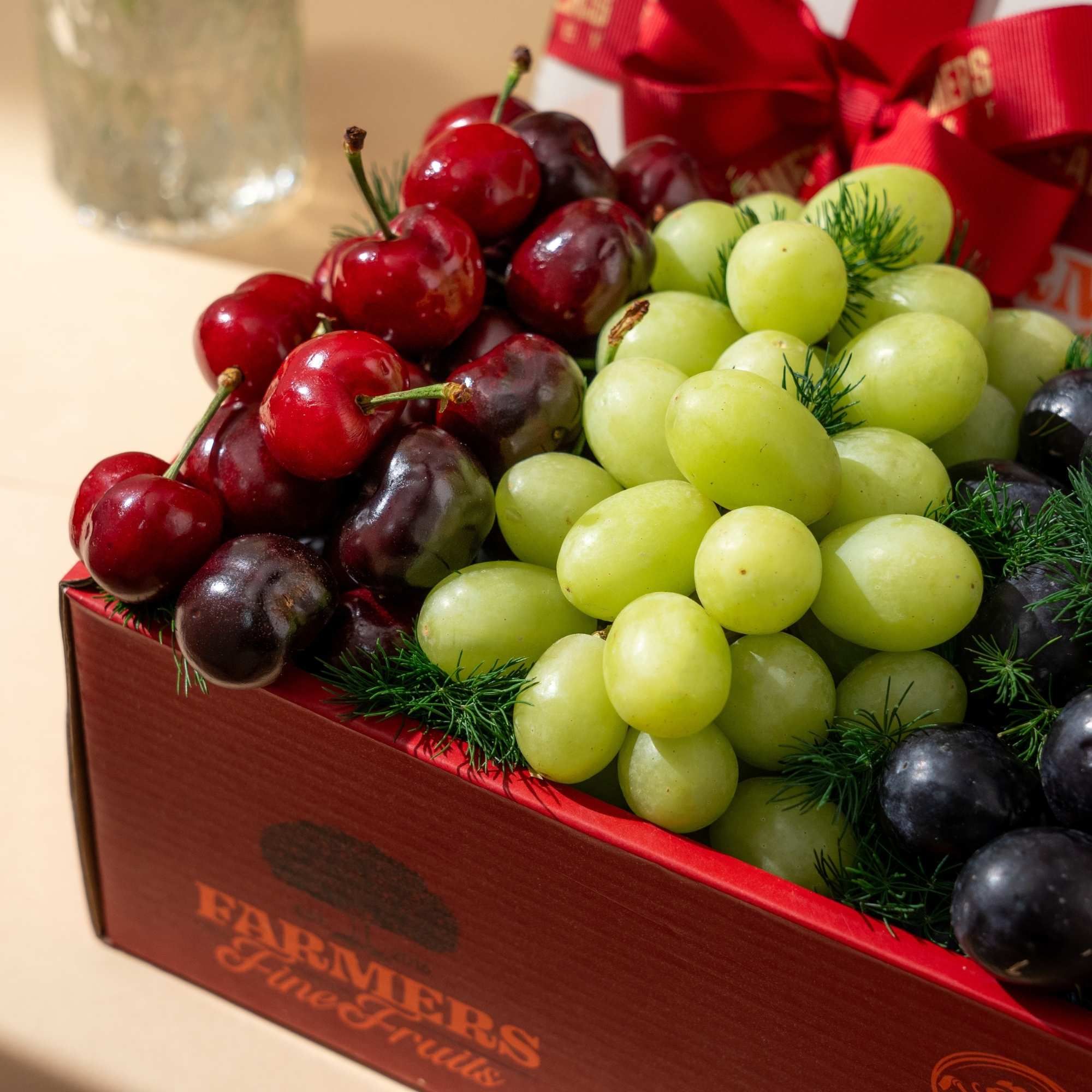  Hộp Quà Nho và Cherry Tone Đỏ Cơ Bản 