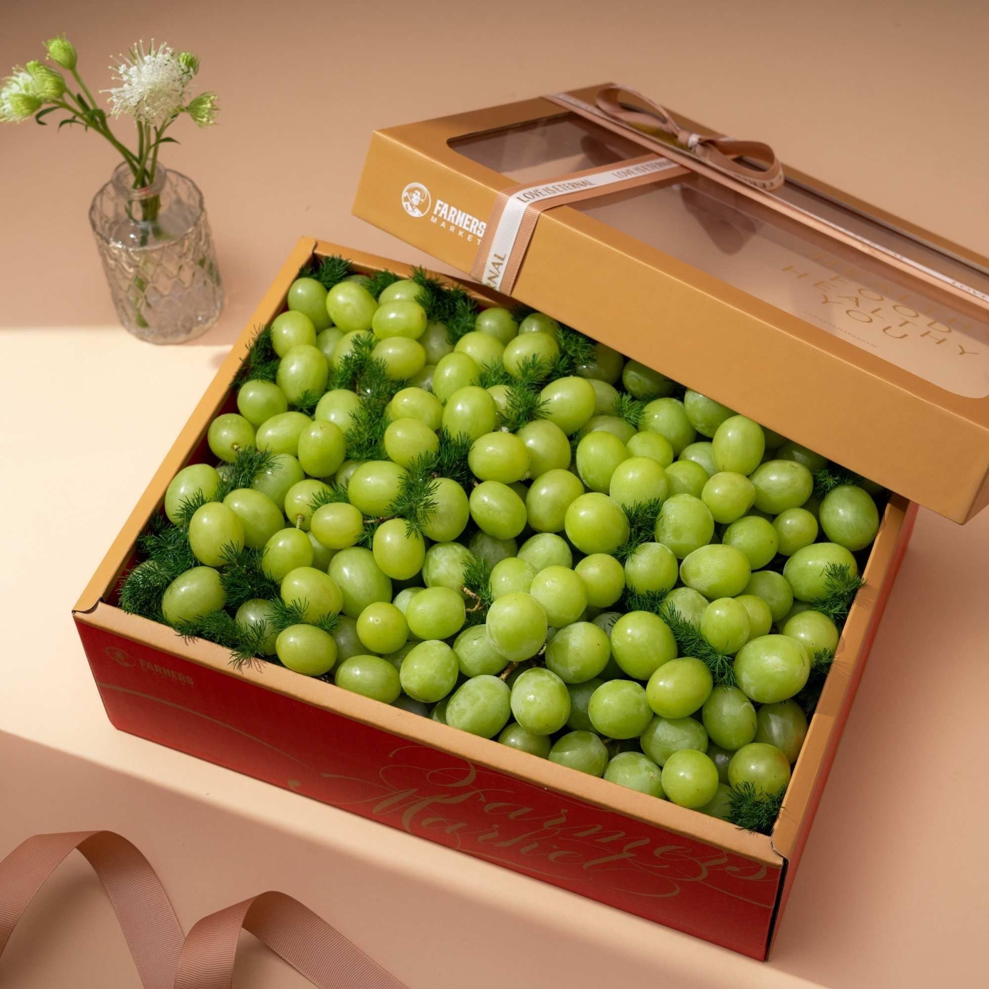  Hộp Quà Nho Xanh Tone Đỏ Vàng Thanh Lịch 