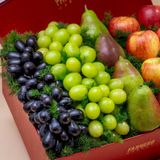  Hộp Quà Trái Cây Tươi Tone Đỏ Thanh Lịch 