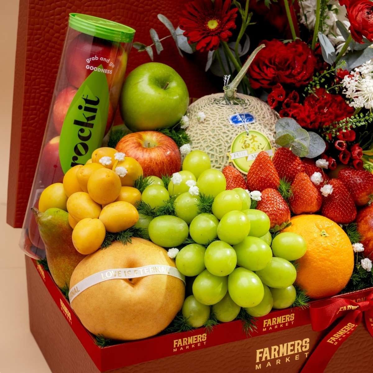  Hộp Quà Trái Cây Và Hoa Tone Đỏ Sang Trọng 