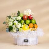  Giỏ Trái Cây Tươi Và Sen Trắng Thanh Lịch 