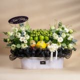  Giỏ Trái Cây Và Hoa Sen Trắng Sang Trọng 