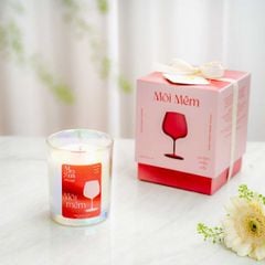 Nến thơm Môi Mềm tại Farmers Market