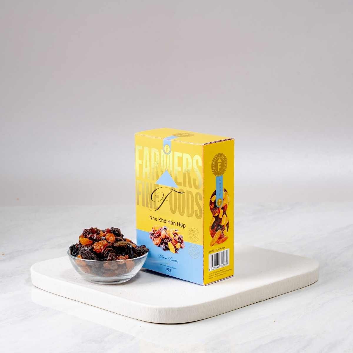  Nho khô hỗn hợp Farmers Fine Foods 150 g 
