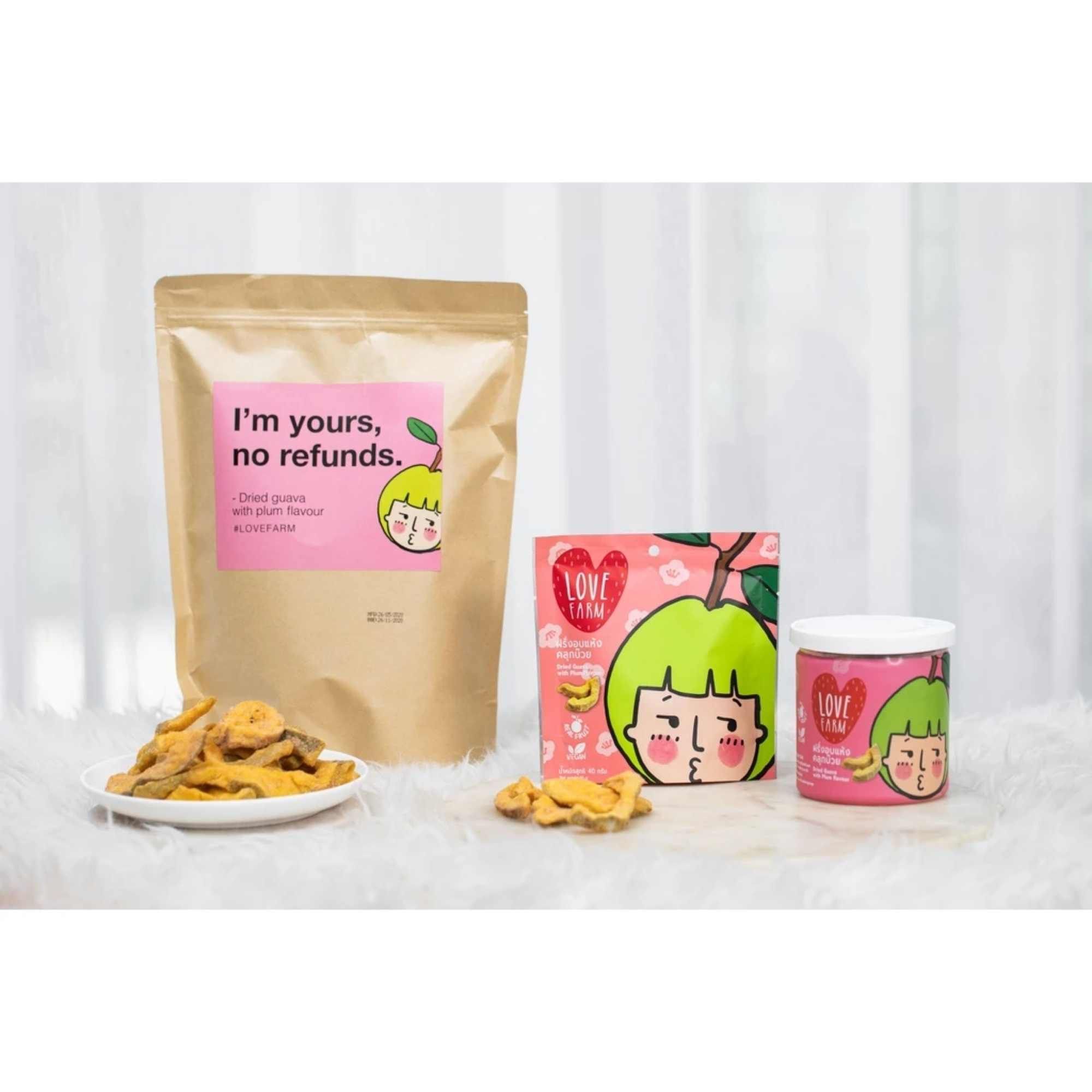 Ổi sấy vị ô mai Love Farm 160g 