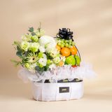  Giỏ Trái Cây Các Loại Và Hoa Sen Trắng Sang Trọng 