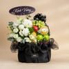 Phần Quà Sympathy Flower Basket sang trọng tại Farmers Market