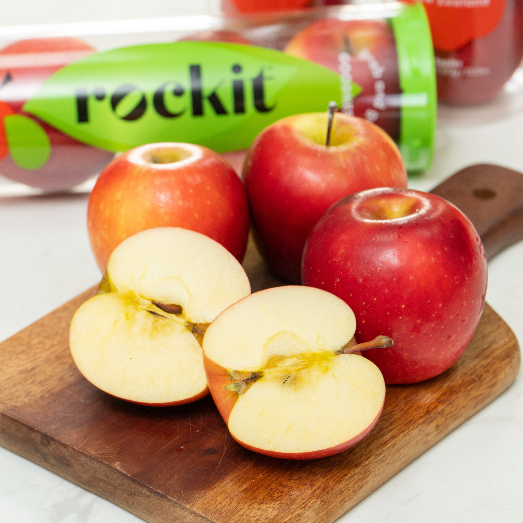  Táo Rockit New Zealand (4 trái/ ống) - (I0004526) 
