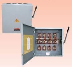 Cầu dao hộp đảo chiều Vinakip 3 pha 4 cực 150A