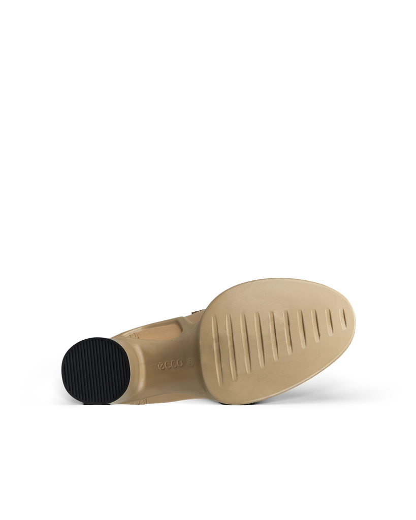ECCO Shape Sculpted Motion 55