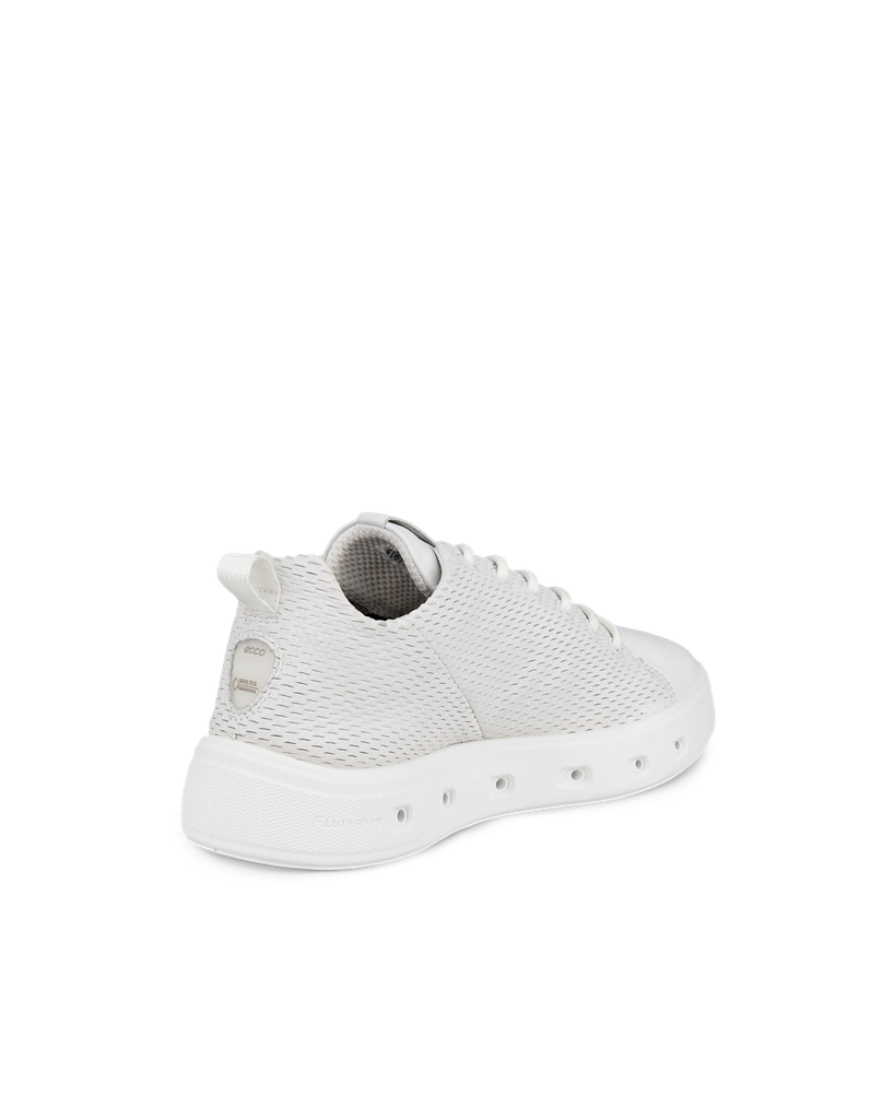 ECCO Street 720 W
