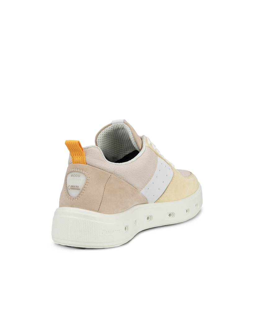ECCO Street 720 W