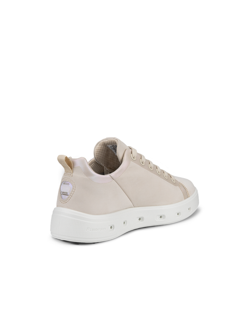 ECCO Street 720 W