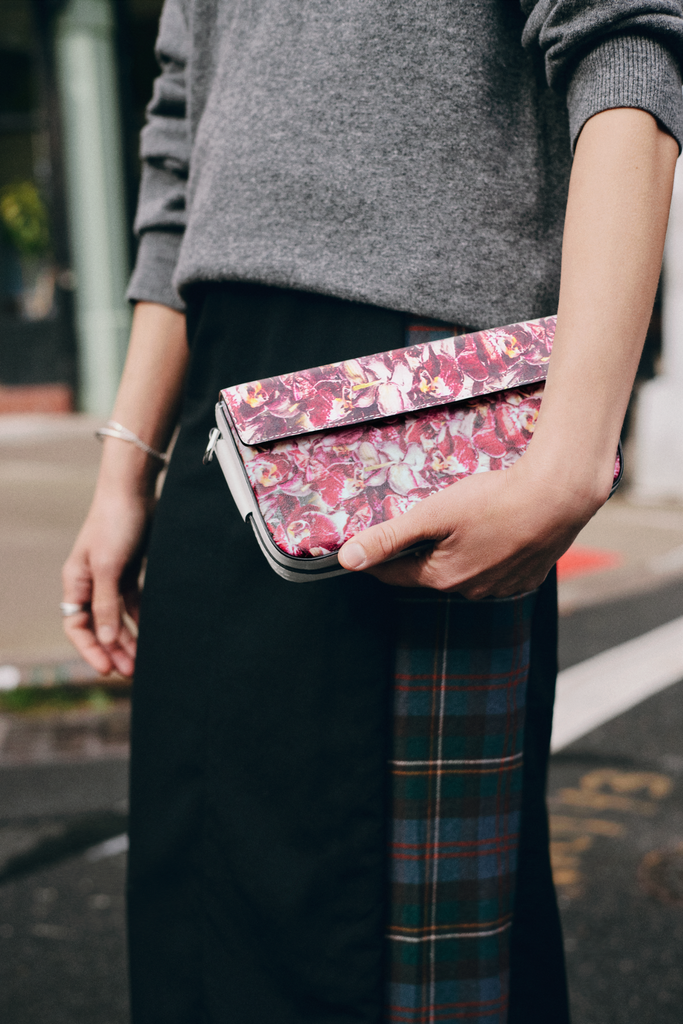 ECCO Pinch Bag Compact