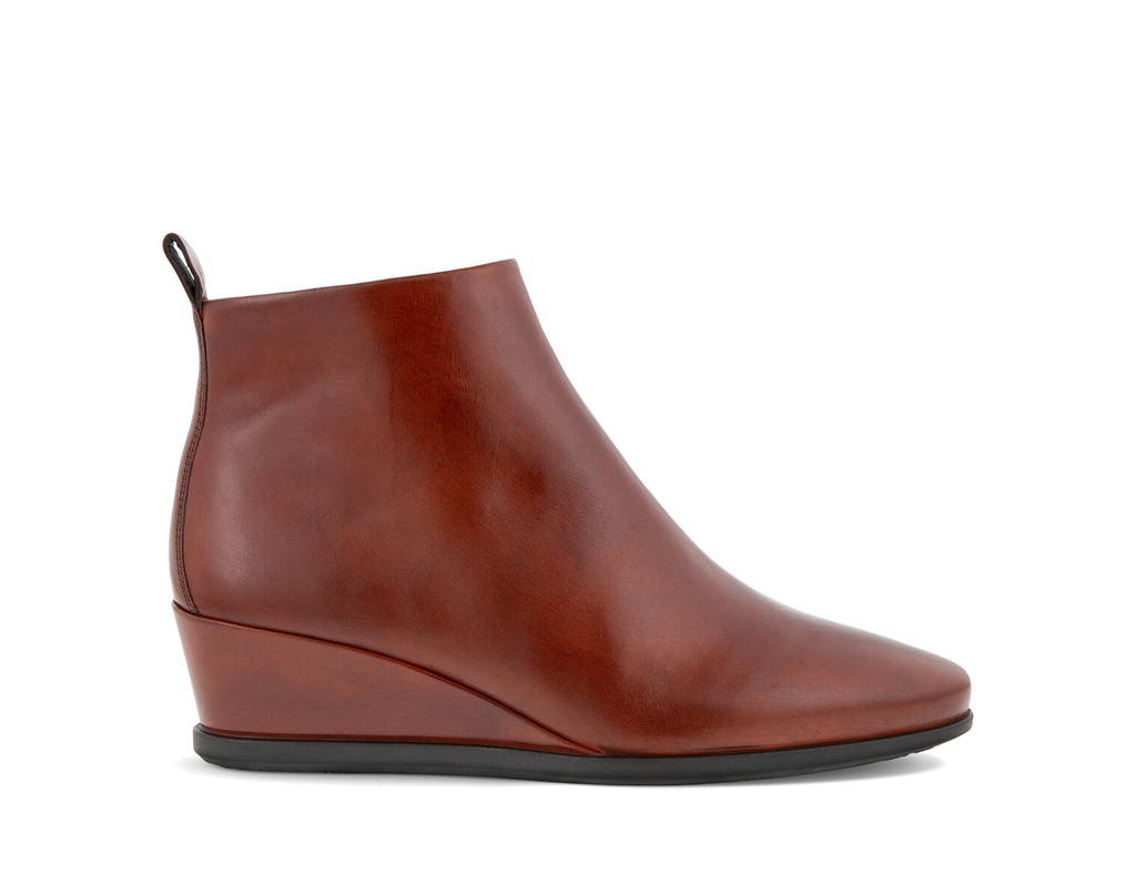 Ecco shape 45 red hotsell