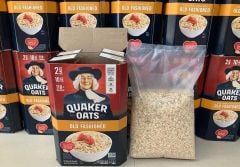 Bột yến mạch Quaker Oats nguyên chất của Mỹ thùng 4,52kg (nhãn cam)