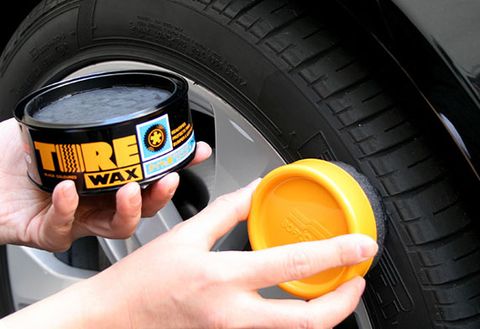 Sáp Bóng Phủ Lốp Xe - Tire Black Wax | Soft99 - Made in Japan | L-2