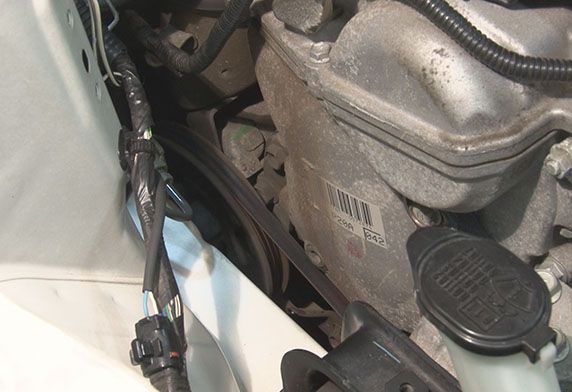 Bình Xịt Bảo Dưỡng Dây Curoa - Belt Spray | Soft99 - Made in Japan |  B-111