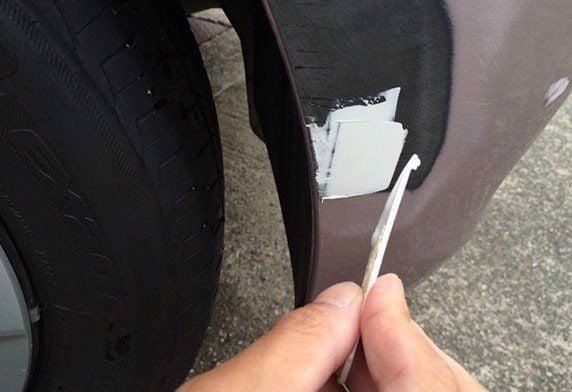 Bột trét chuyên dụng sửa chữa cản nhựa xe - Bumper Putty (White & Natural) | Soft99 - Made in Japan | B-011