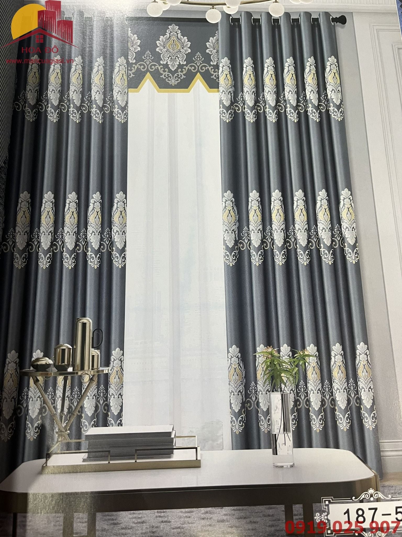 Màn Vải Họa Tiết Cổ Điển 02