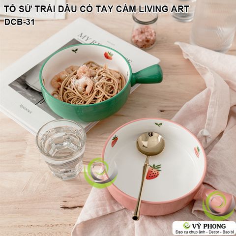  TÔ SỨ HÌNH TRÁI DÂU DỄ THƯƠNG CÓ TAY CẦM LIVING ART TRANG TRÍ BẾP CHỤP HÌNH ĐẠO CỤ CHỤP ẢNH SẢN PHẨM INS DCB-31 